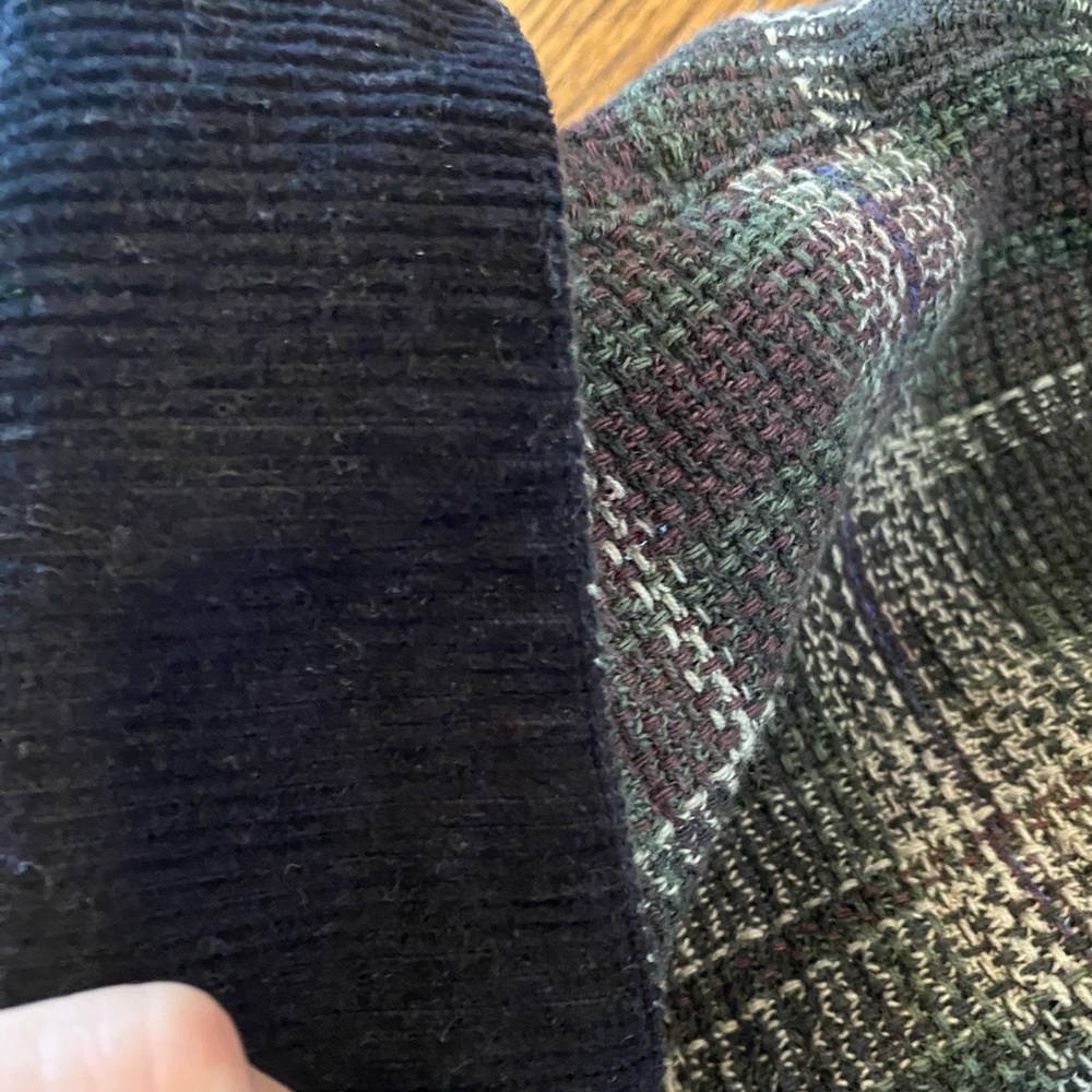 Vintage 90s Tribes Knit Shirt - Picture 5 of 5
